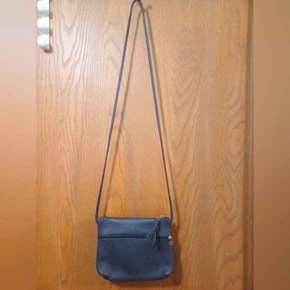 NWOT black Leather crossbody bag - Picture 1 of 7
